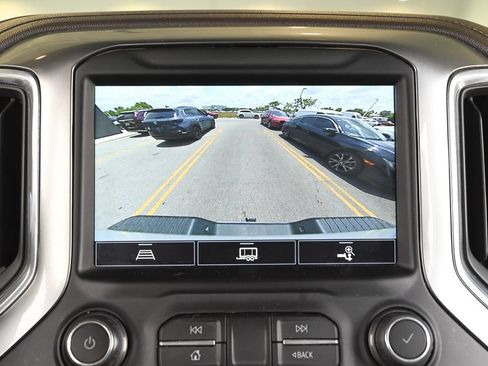 Used 2021 Chevrolet Silverado 3500 LTZ AWD/4WD image 22