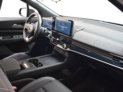 Used 2025 Honda Prologue EX image 20