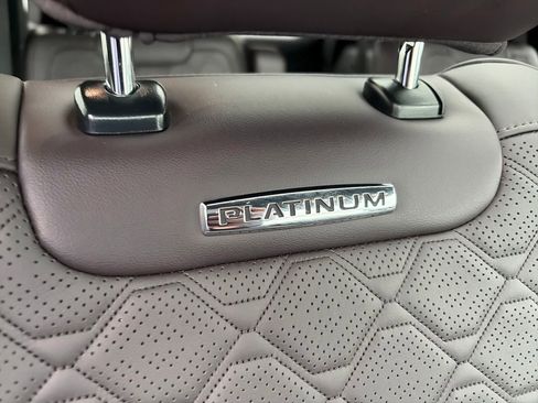 Used 2025 Ford Explorer Platinum w/ LUX Leather Package AWD/4WD image 13