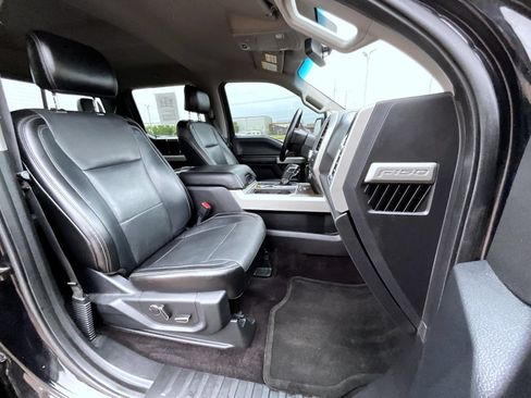 Used 2017 Ford F150 Lariat AWD/4WD image 16