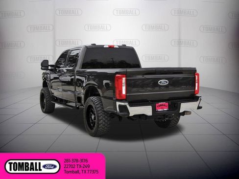 Used 2024 Ford F250 XLT w/ FX4 Off-Road Package image 5