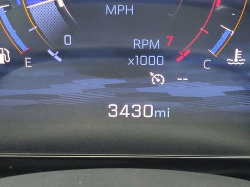Used 2026 Chevrolet Equinox LT FWD image 33
