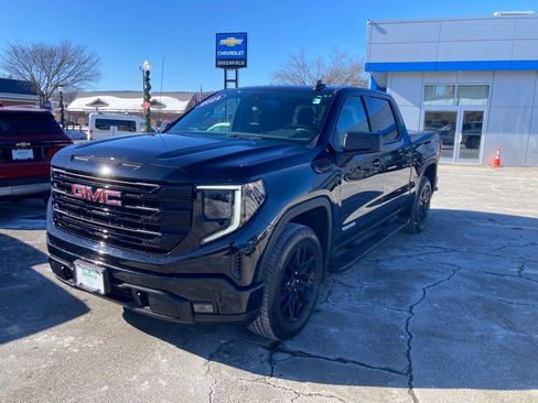 Used 2024 GMC Sierra 1500 Elevation image 3