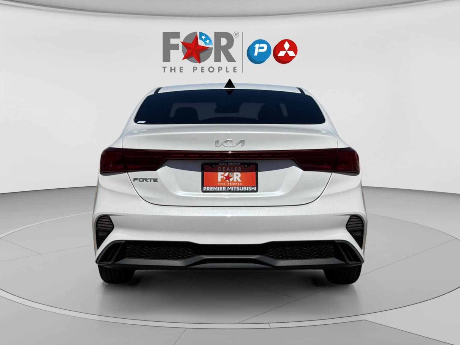 Used 2023 Kia Forte LXS FWD image 4