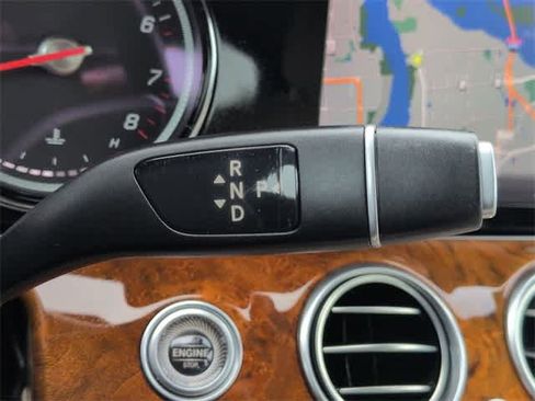 Used 2019 Mercedes-Benz E 300 image 35