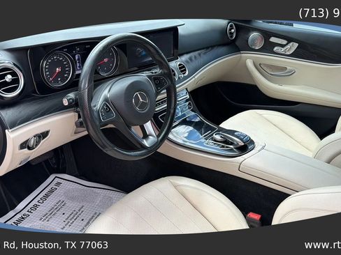 Used 2017 Mercedes-Benz E 300 image 20