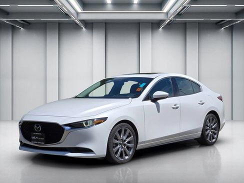 Used 2020 MAZDA MAZDA3 AWD Sedan w/ Premium Package image 8