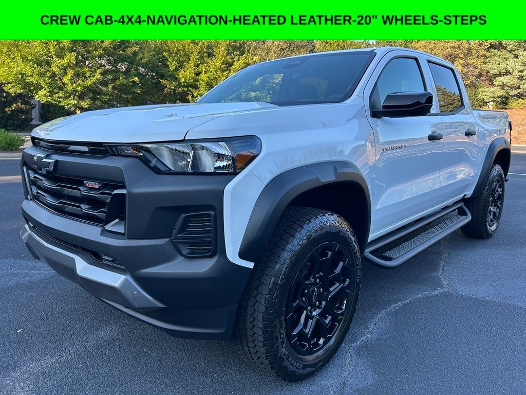 New 2026 Chevrolet Colorado Trail Boss AWD/4WD image 2
