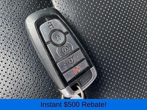 Used 2022 Ford Escape Titanium image 24