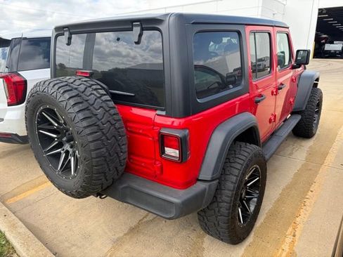 Used 2024 Jeep Wrangler Unlimited Sport AWD/4WD image 5