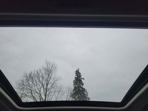 Used 2024 Subaru Forester Touring image 37