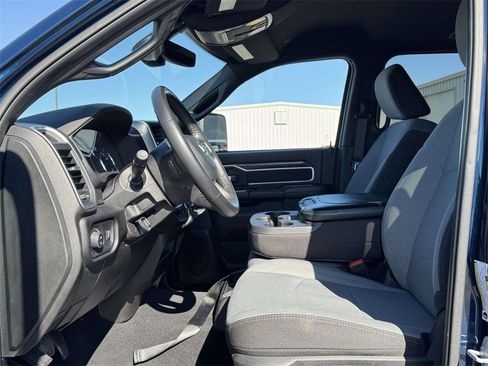 Used 2024 RAM 2500 Big Horn w/ Bed Utility Group image 13