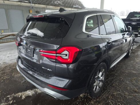 Used 2023 BMW X3 xDrive30i image 4
