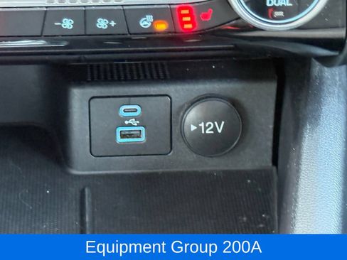 Used 2022 Ford Escape SE w/ Convenience Package FWD image 24