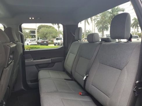 Used 2022 Dodge Durango SXT image 11