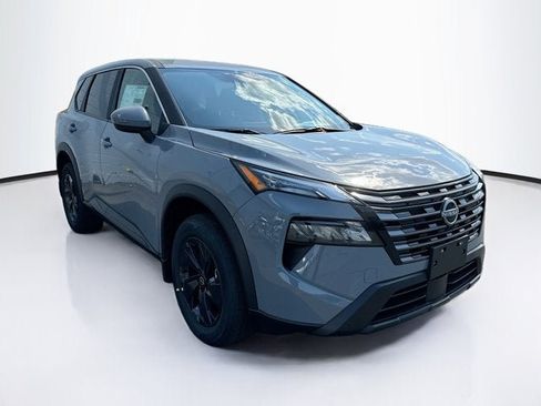 New 2026 Nissan Rogue SV w/ Cold Weather Package AWD/4WD image 3