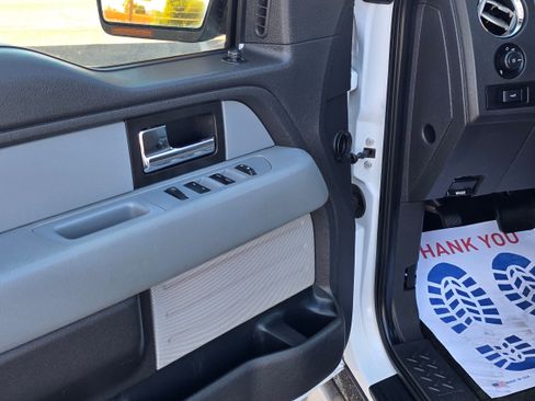 Used 2014 Ford F150 XLT w/ Equipment Group 301A Mid RWD image 12