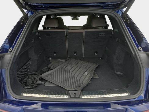 Certified 2025 Audi Q5 Premium Plus w/ Premium Plus AWD/4WD image 11