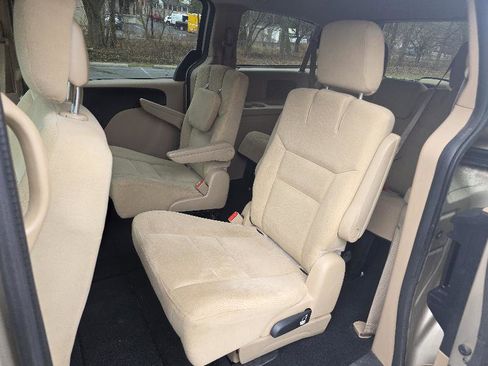 Used 2015 Dodge Grand Caravan SE w/ Quick Order Package 29E SE image 13