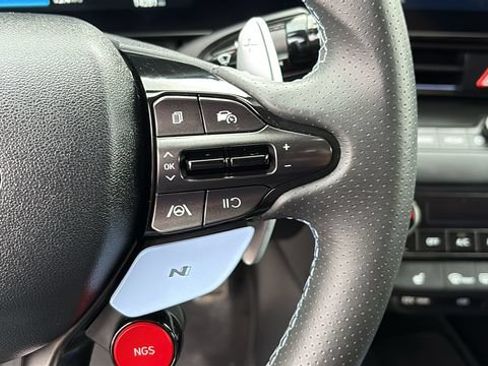 Used 2025 Hyundai Elantra N FWD image 14