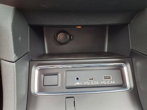 New 2026 Subaru Ascent Premium AWD/4WD image 17