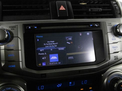 Used 2014 Toyota 4Runner Limited AWD/4WD image 22