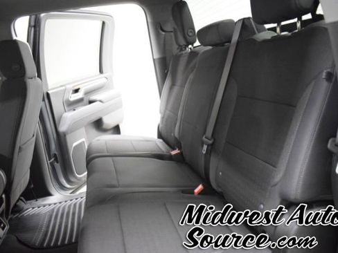 Used 2025 Chevrolet Silverado 2500 LT w/ Convenience Package image 25