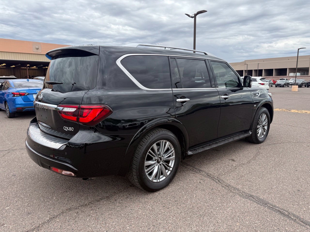 Used 2019 INFINITI QX80 Luxe w/ Proassist Package RWD image 5