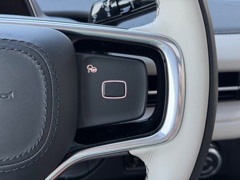 New 2026 Lincoln Navigator Reserve AWD/4WD image 30
