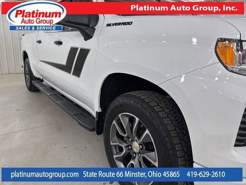 Used 2022 Chevrolet Silverado 1500 RST image 47