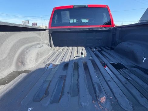 Used 2016 RAM 2500 Tradesman w/ Chrome Appearance Group AWD/4WD image 38