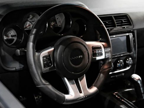 Used 2013 Dodge Challenger SRT8 Core image 15