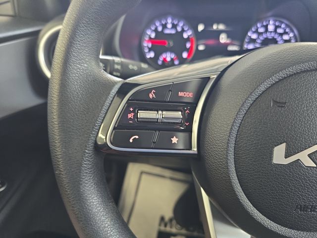 Certified 2024 Kia Forte LXS w/ LXS Technology Package FWD image 19