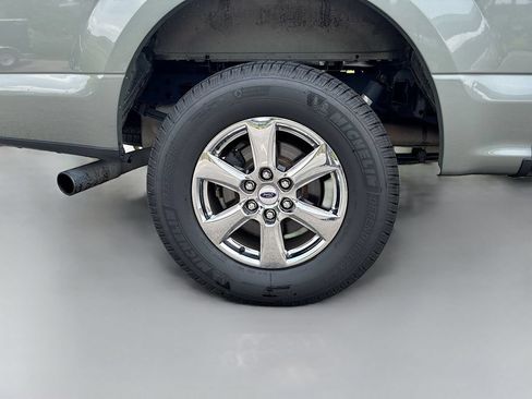 Used 2019 Ford F150 XLT w/ Equipment Group 302A Luxury AWD/4WD image 13