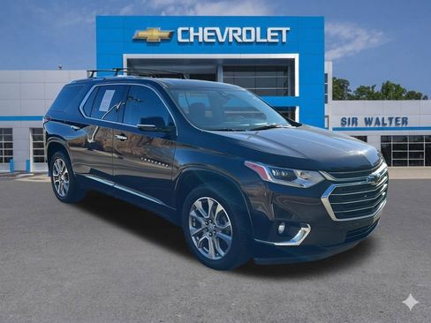 Used 2020 Chevrolet Traverse Premier w/ LPO, Floor Liner Package image 8