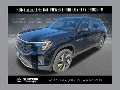 Used 2025 Volkswagen Atlas Cross Sport SE w/ Panoramic Sunroof Package image 1