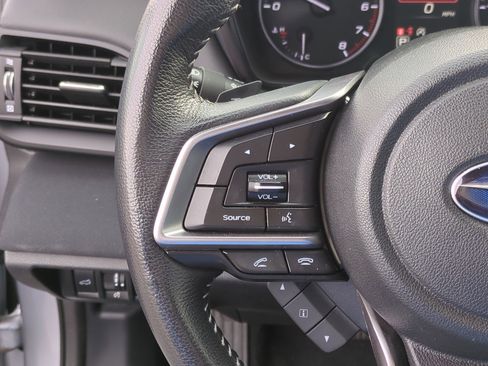 Used 2022 Subaru Outback Premium image 18