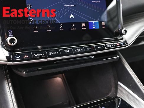 Used 2024 Jeep Wagoneer L Series II w/ Flexible Seating Group AWD/4WD image 20