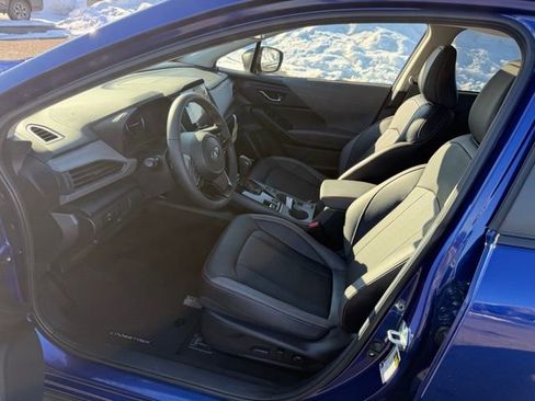 Used 2025 Subaru Crosstrek 2.5i Limited AWD/4WD image 9