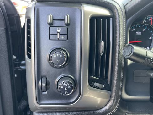 Used 2018 Chevrolet Silverado 2500 High Country w/ Duramax Plus Package image 20