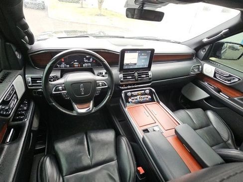 Used 2021 Lincoln Navigator Reserve image 58