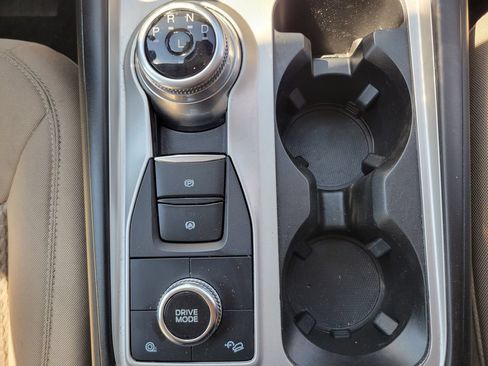 Used 2023 Ford Explorer 4WD image 25