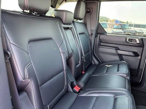 New 2026 Ford Bronco Outer Banks w/ Sasquatch Package AWD/4WD image 20