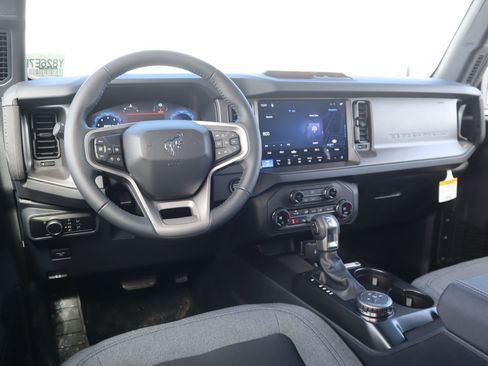 New 2026 Ford Bronco Big Bend image 2