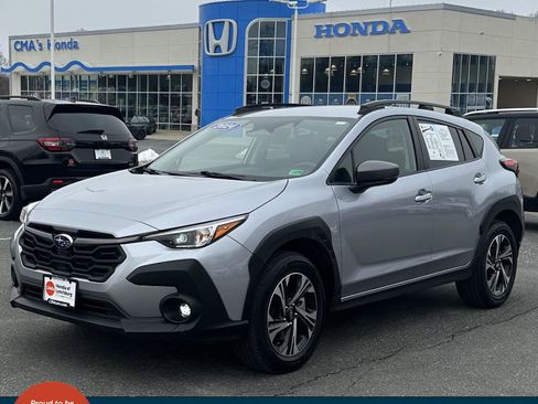 Used 2024 Subaru Crosstrek 2.0i Premium image 1