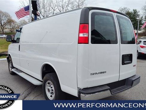 Used 2022 GMC Savana 2500 w/ Driver Convenience Package image 5