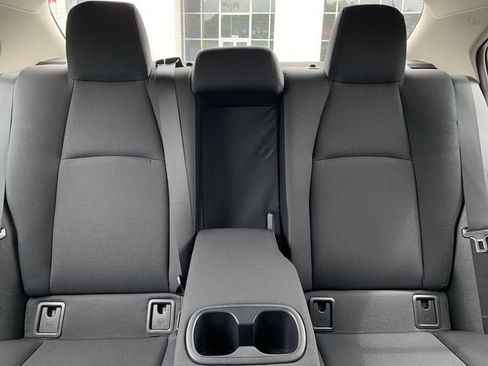 Used 2025 Toyota Corolla LE FWD image 30