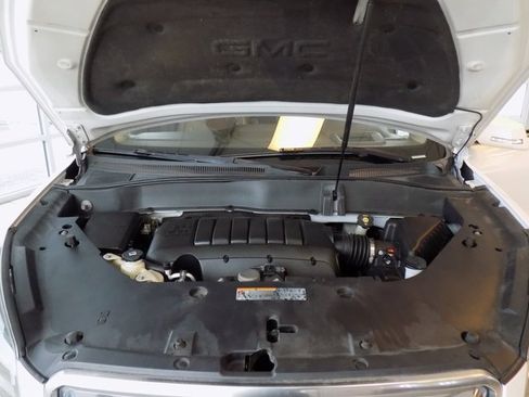 Used 2016 GMC Acadia Denali image 36