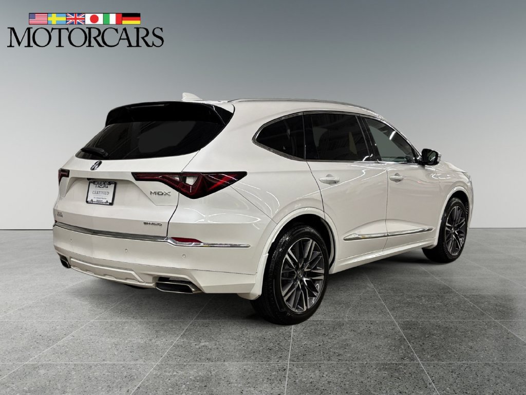 Certified 2025 Acura MDX w/ Advance Package AWD/4WD image 3