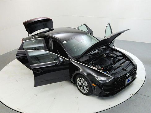 Used 2023 Hyundai Sonata SEL image 16
